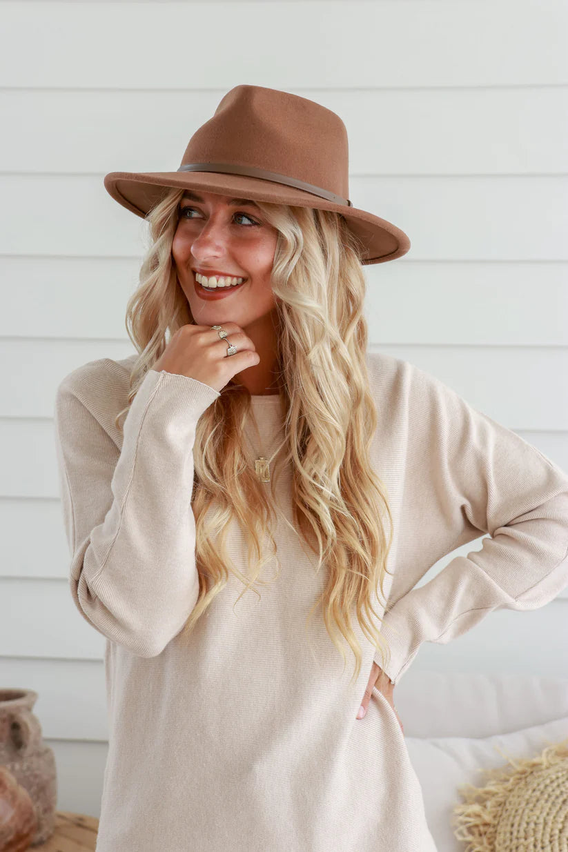 Wide Brim Hat w/ Brown Band - more colours available