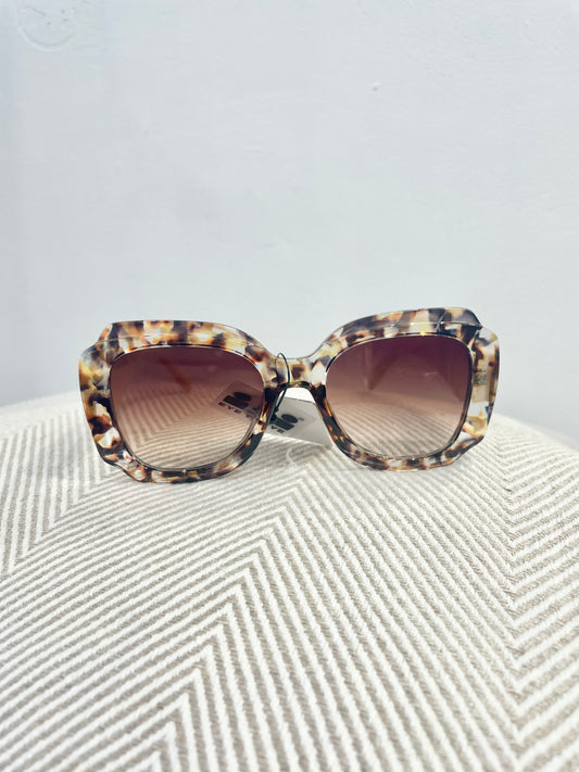 Fashion Sunglasses, Square Oval 2722 - available in more colours