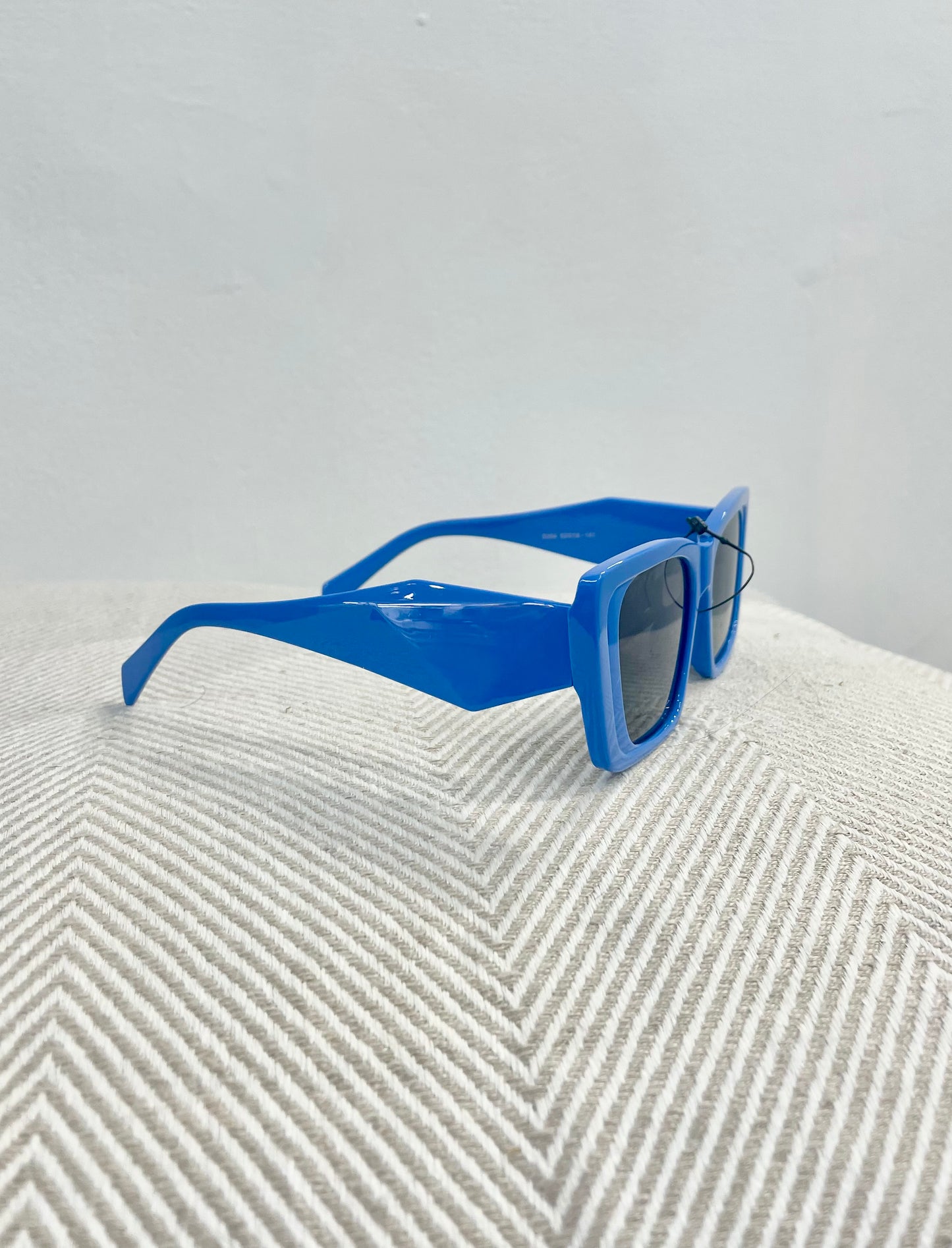 Fashion Sunglasses, Rectangle 2720 - available in more colours