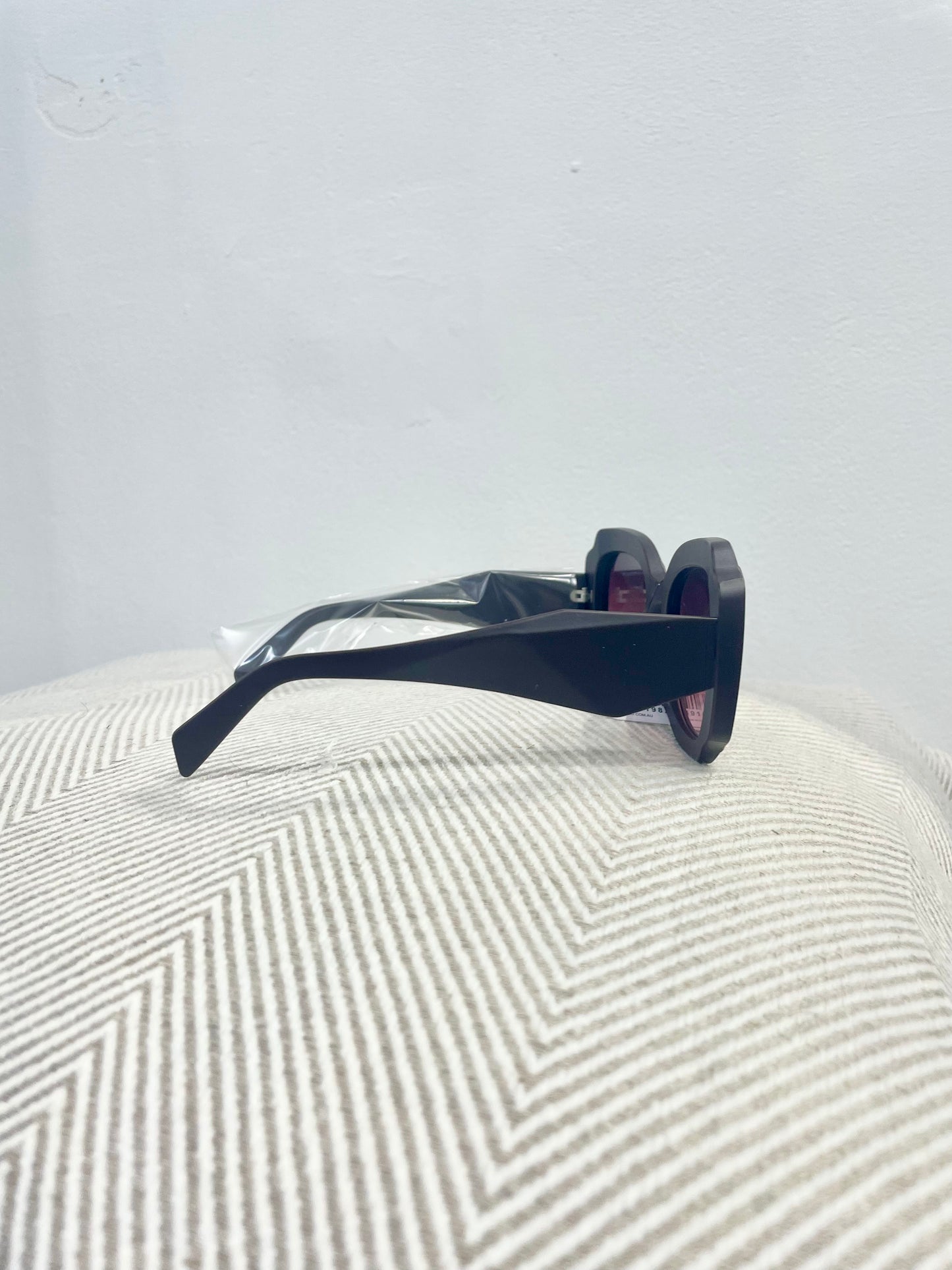 Fashion Sunglasses, Square Oval 2722 - available in more colours