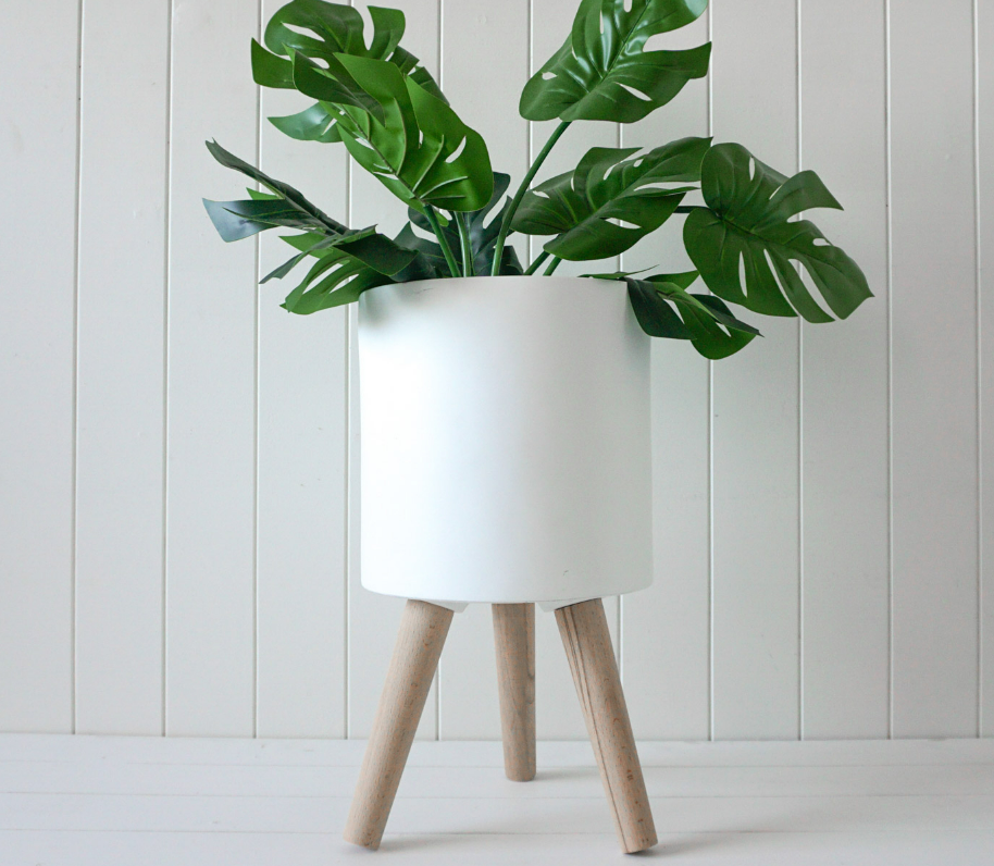 Thorpe Planter - more colours available