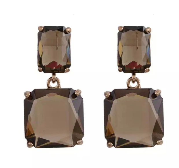 Elvira Cube Smoke Earrings