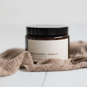 Sandlewood & Vanilla Soy Wax Candle - available in 2 sizes