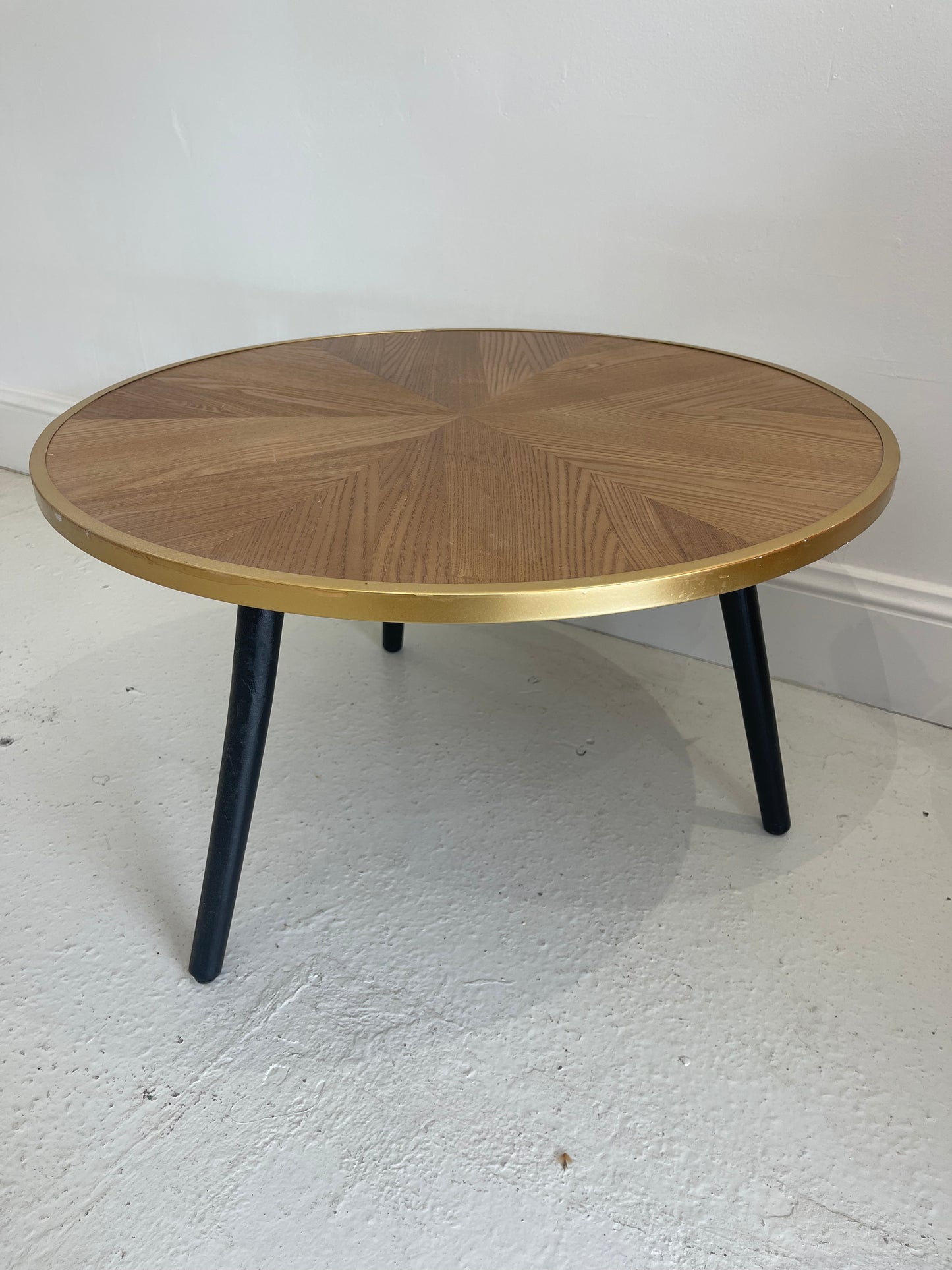 Arlo Table - more colours available